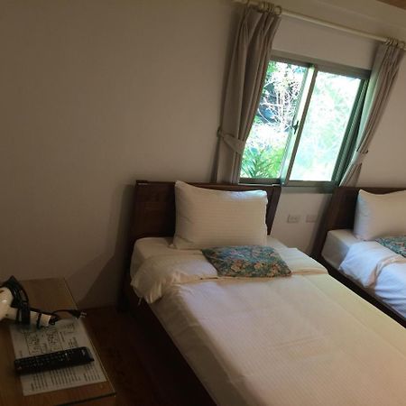 Hou Shan Ren Jia B&B Luye Extérieur photo